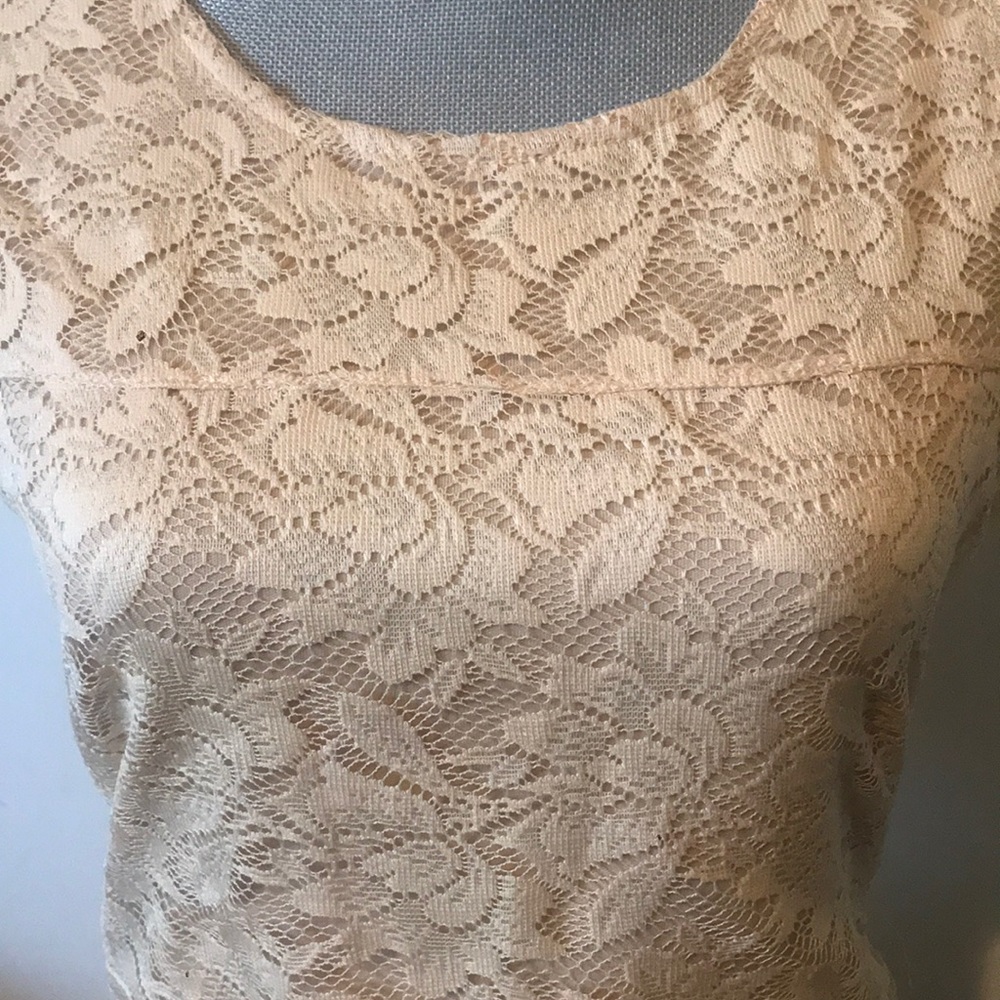Vintage Lace Dress Beautiful - Picture 5 of 9